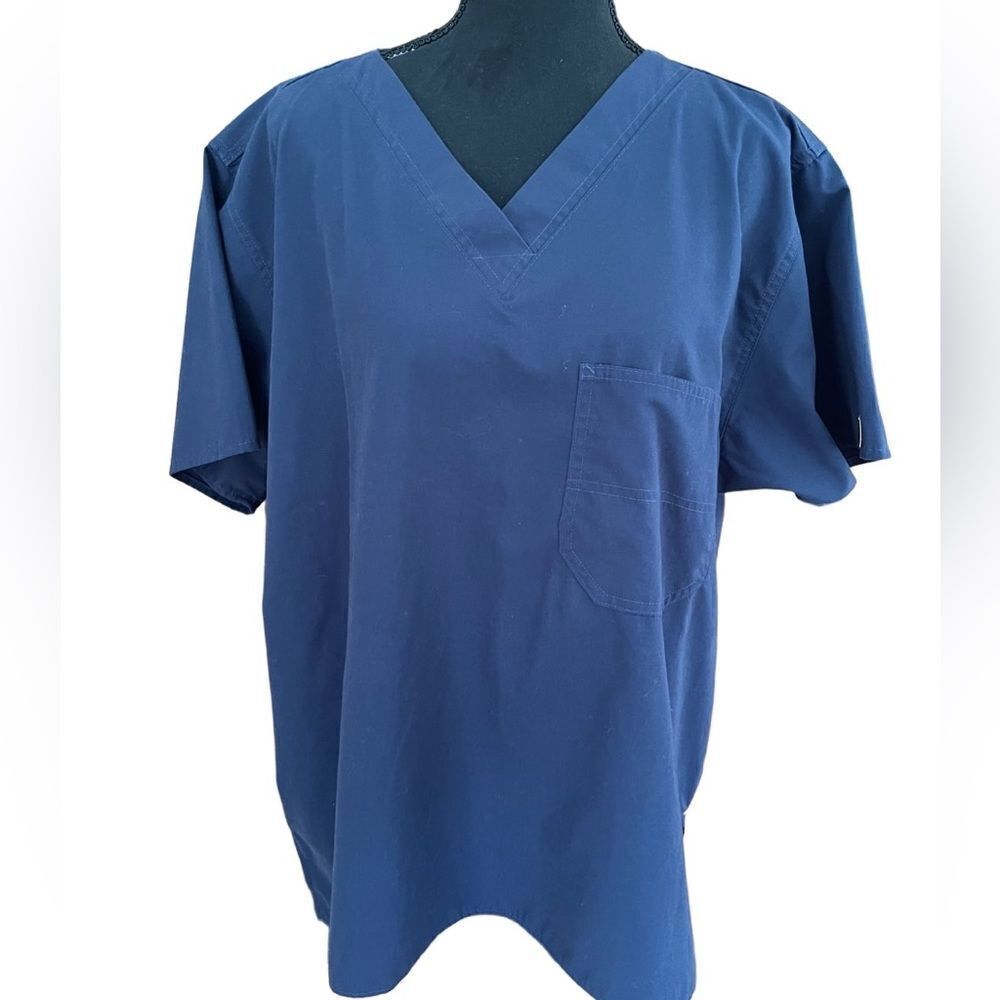Carhartt Premium Unisex V-Neck Chest Pocket Scrub Top-C10001, navy blue, size L